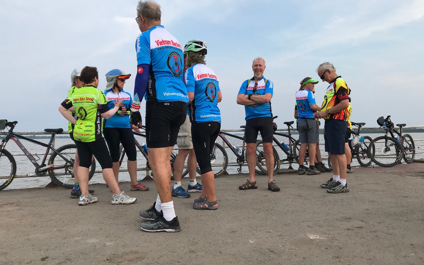 vietnam cycling tours