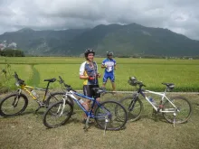 Biking from Hp Chi Minh to Ha Noi with Vietnam Cycling Tours
